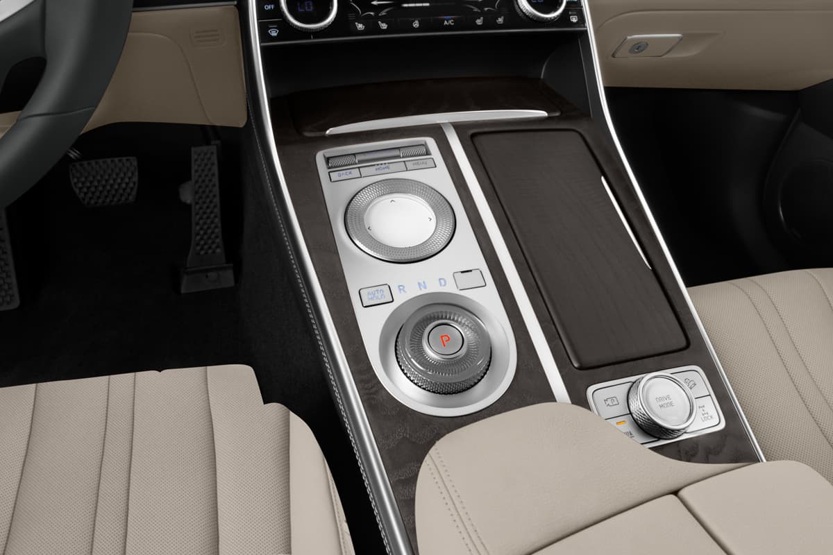 Schaltknüppel eines Genesis GV80