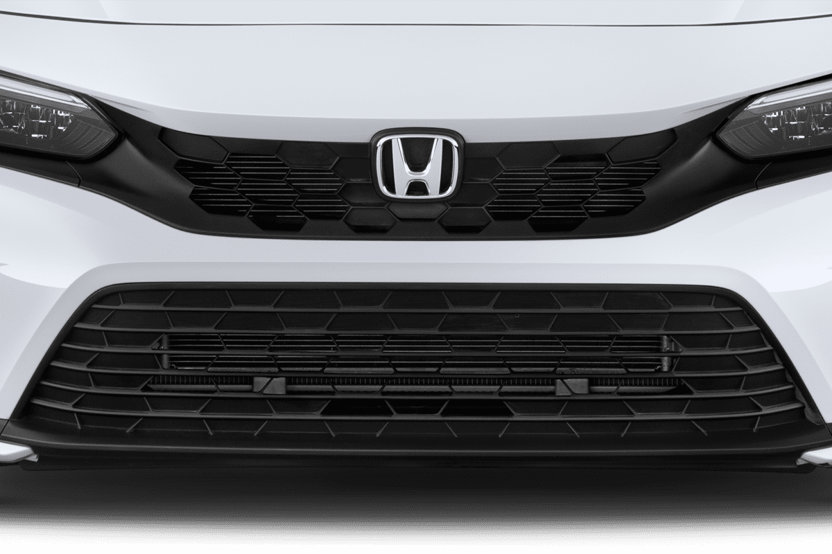 Kühlergrill eines Honda Civic e:HEV