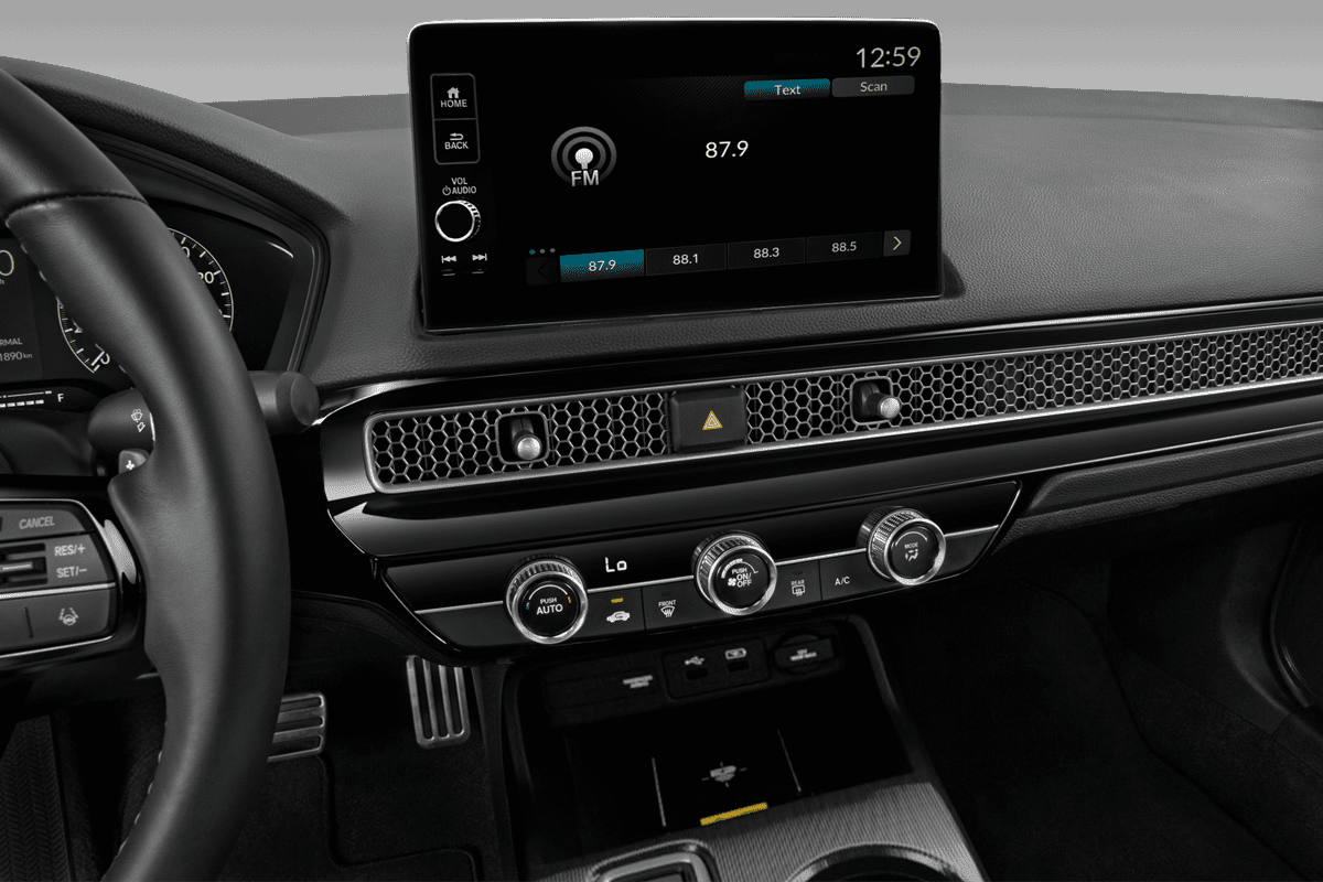 Mittelkonsole eines Honda Civic e:HEV