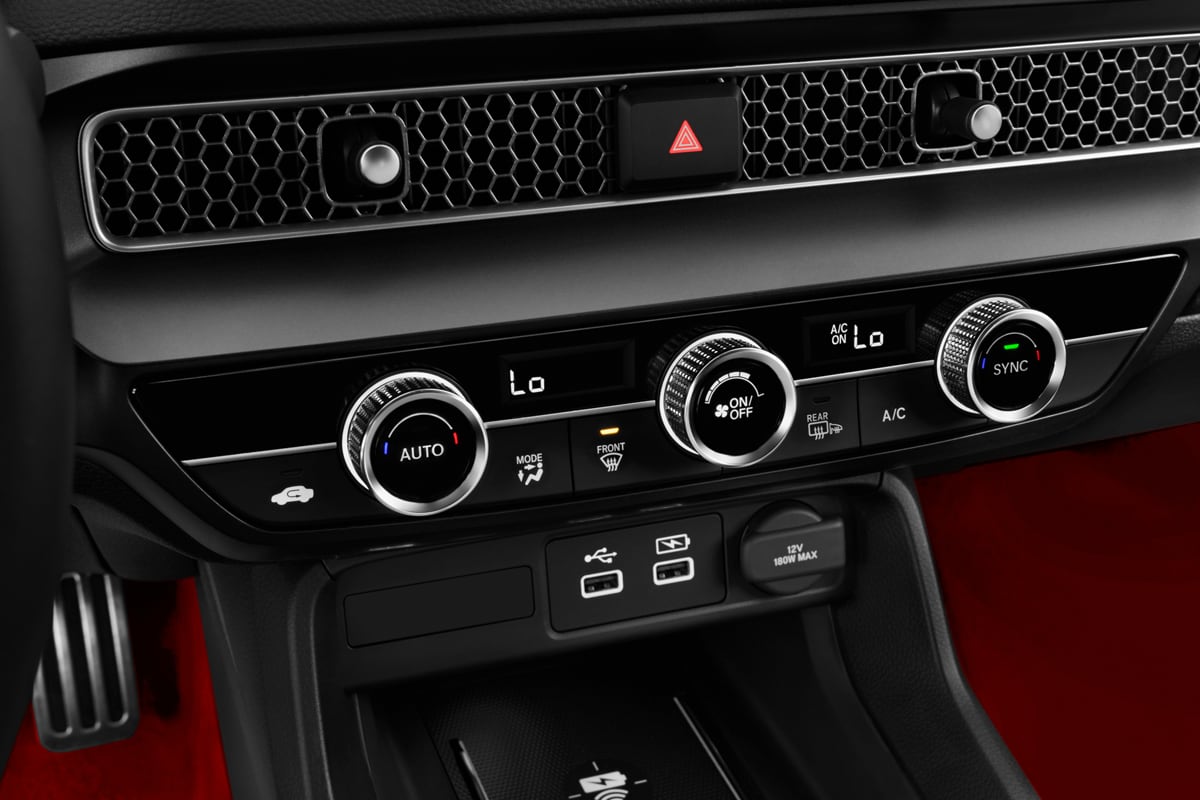 Klimasteuerung eines Honda Civic Type R 