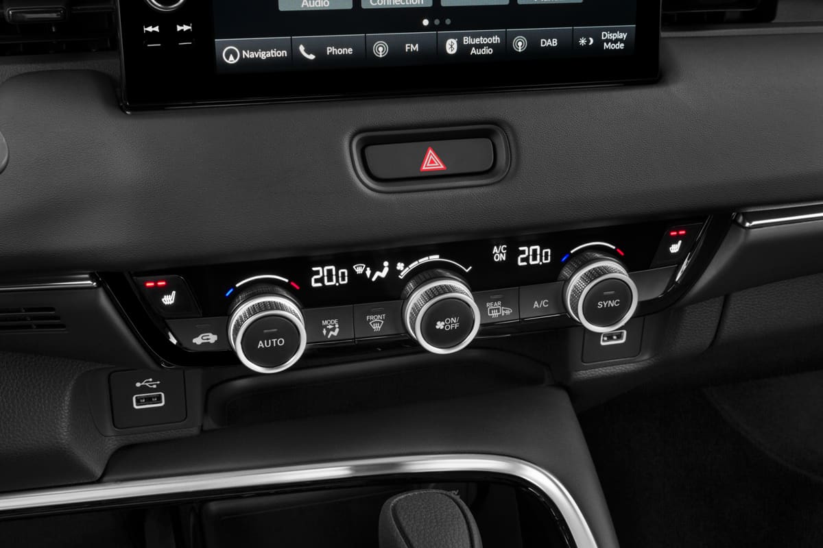 Klimasteuerung eines Honda HR-V (KI-generiert)