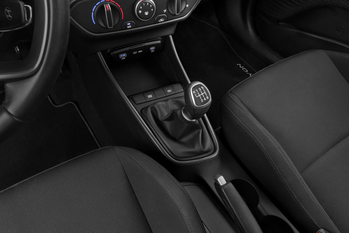 Schaltknüppel eines Hyundai Bayon