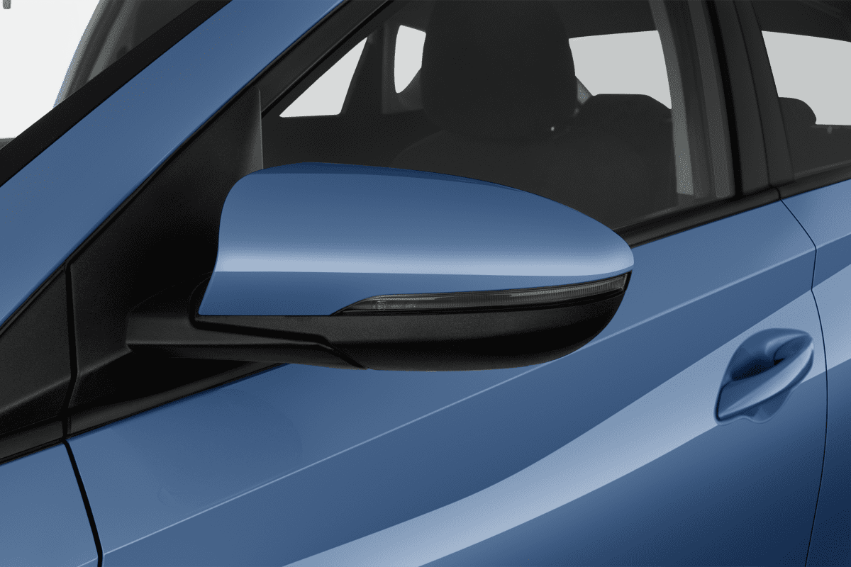 Rückspiegel eines Hyundai Bayon