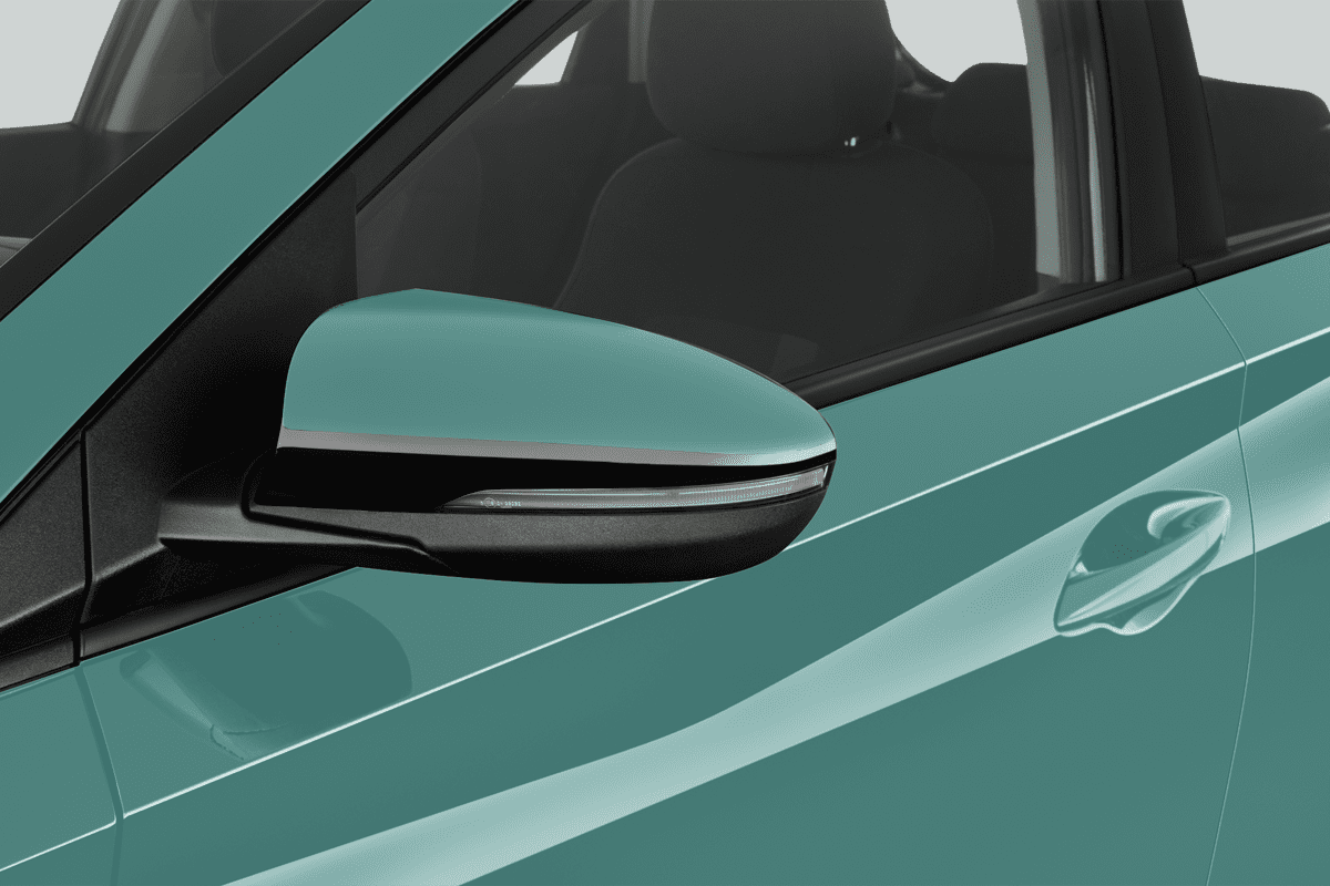Rückspiegel eines Hyundai i20 