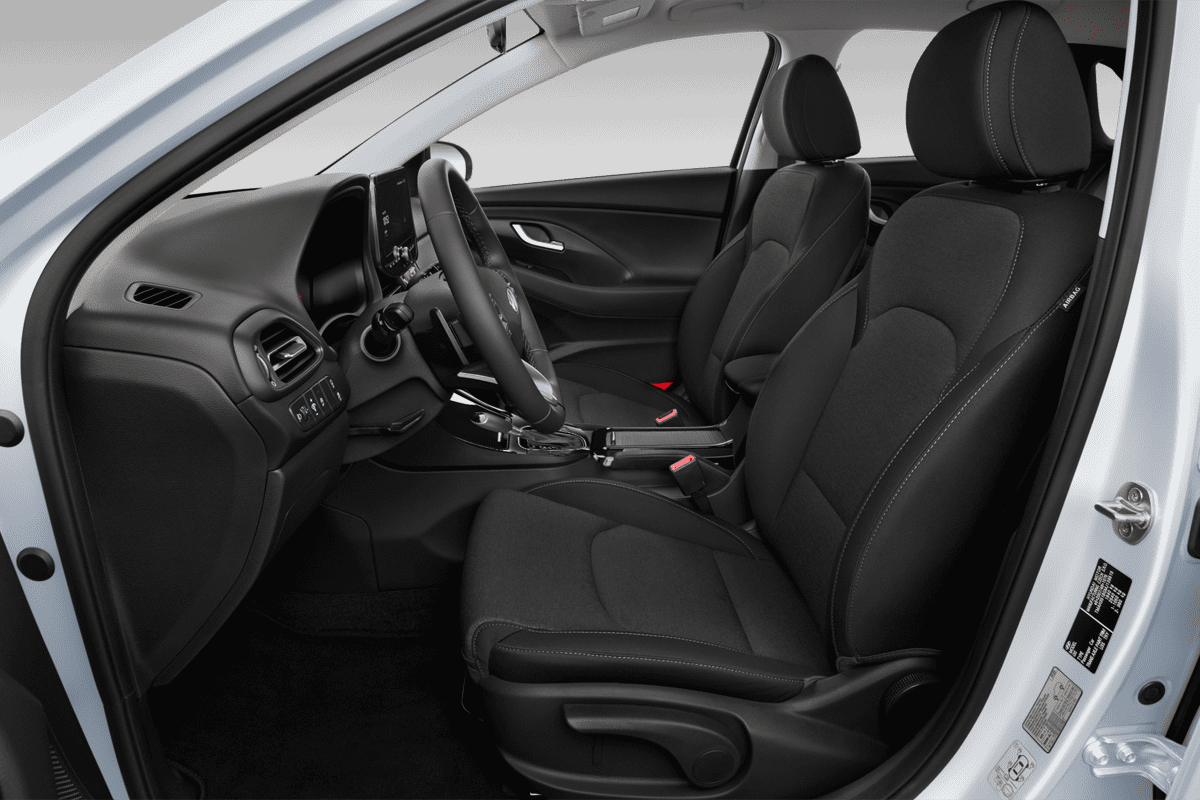 Vordersitze eines Hyundai i30 (neues Modell)