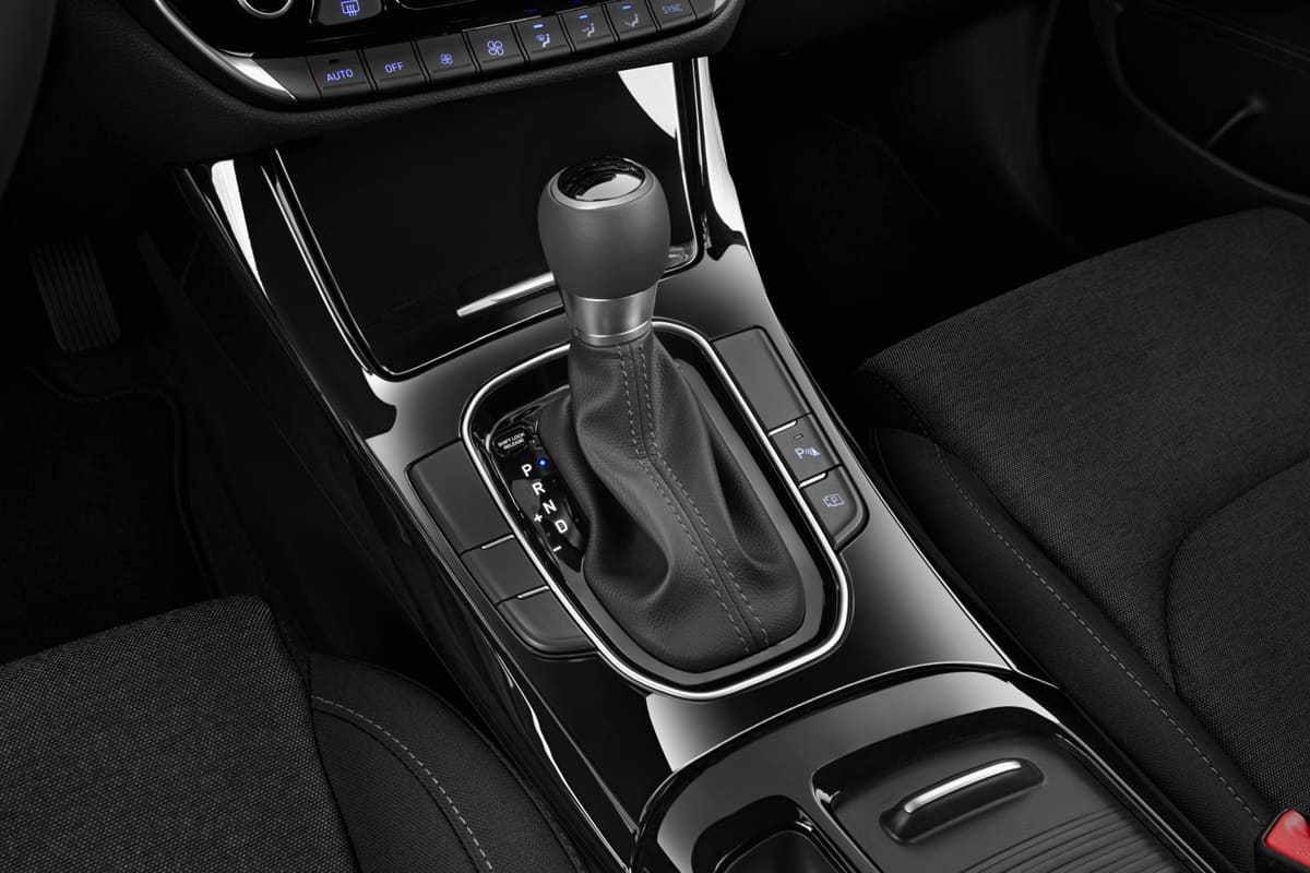 Schaltknüppel eines Hyundai i30 (neues Modell)
