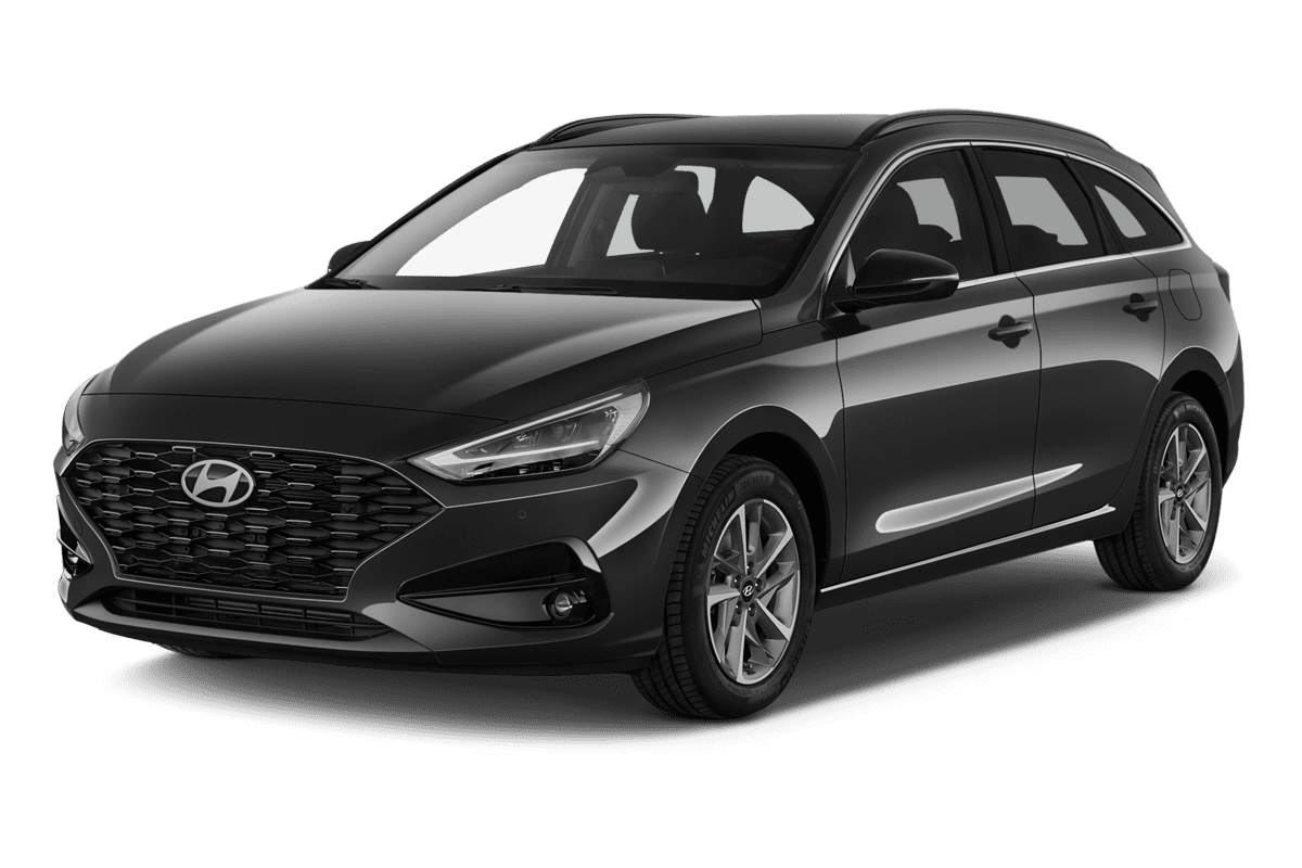 Schräge Frontansicht eines Hyundai i30 Kombi, freigestellt