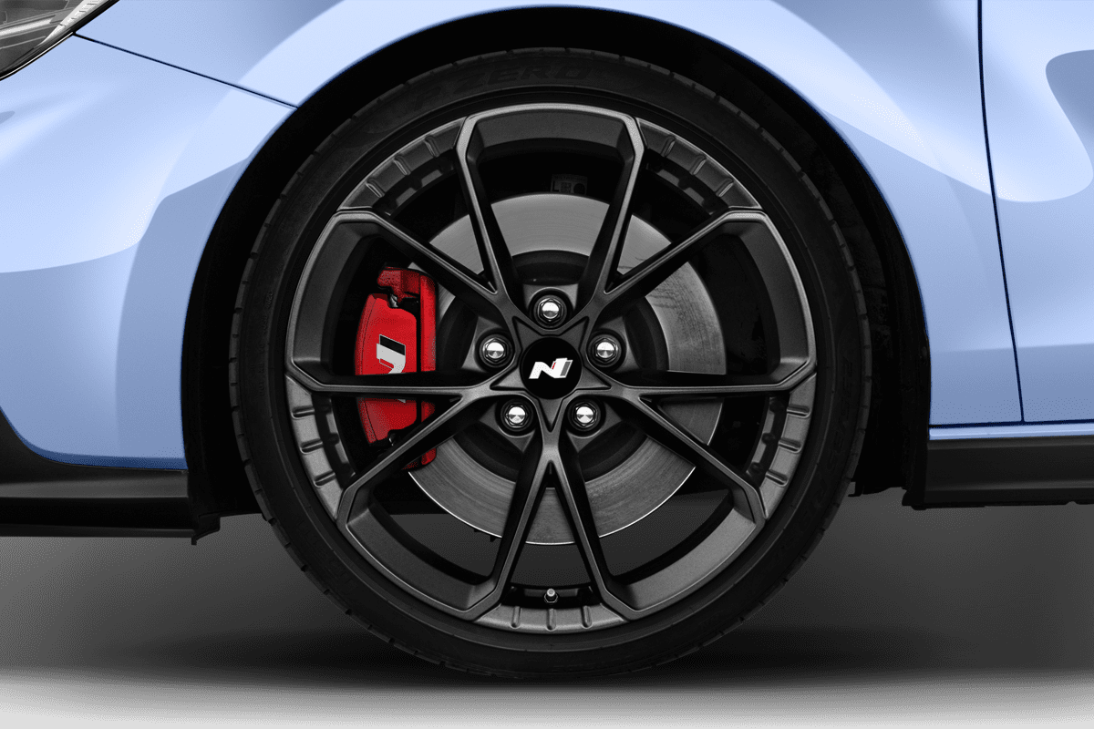 Radkappe oder Felge eines Hyundai i30 N