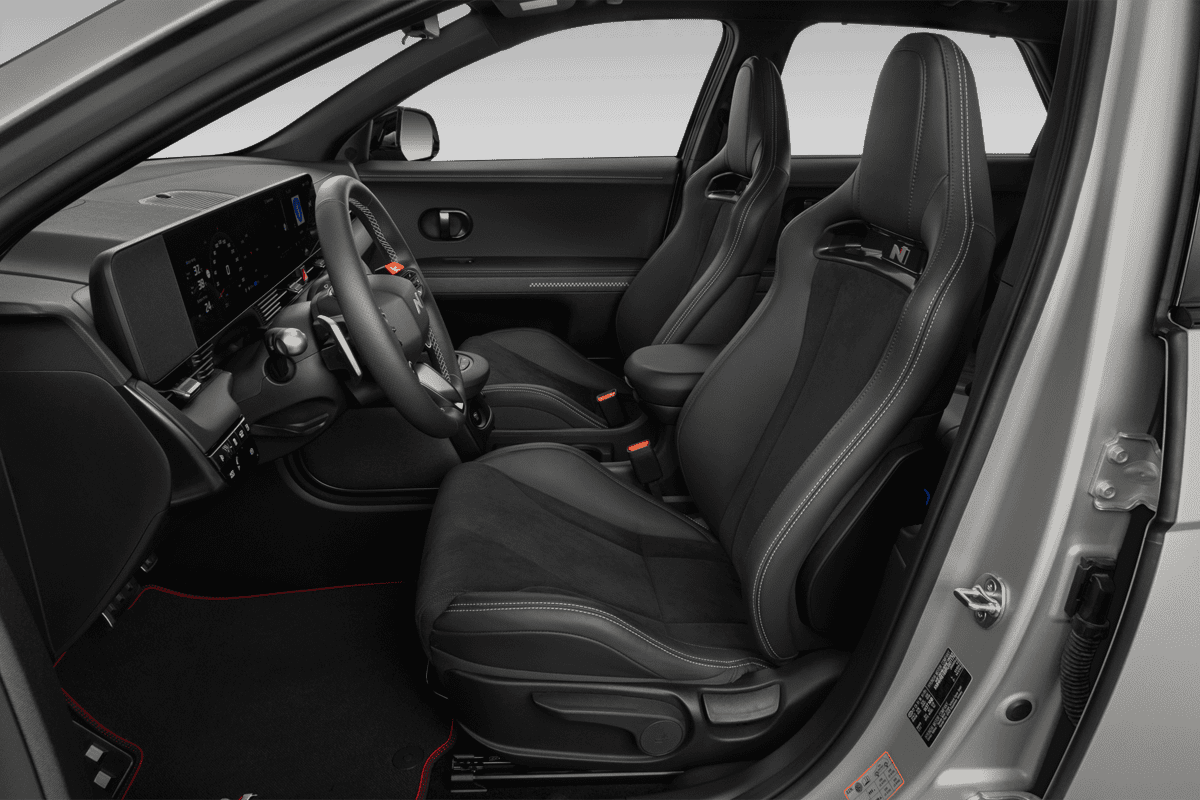 Vordersitze eines Hyundai Ioniq 5 N (neues Modell)