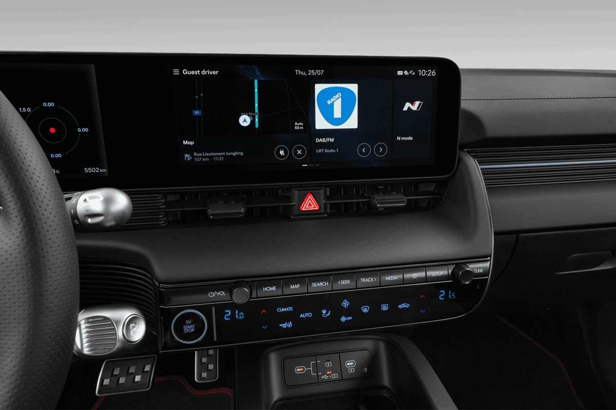 Mittelkonsole eines Hyundai Ioniq 5 N (neues Modell)