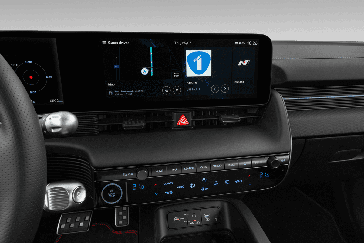 Mittelkonsole eines Hyundai Ioniq 5 N 