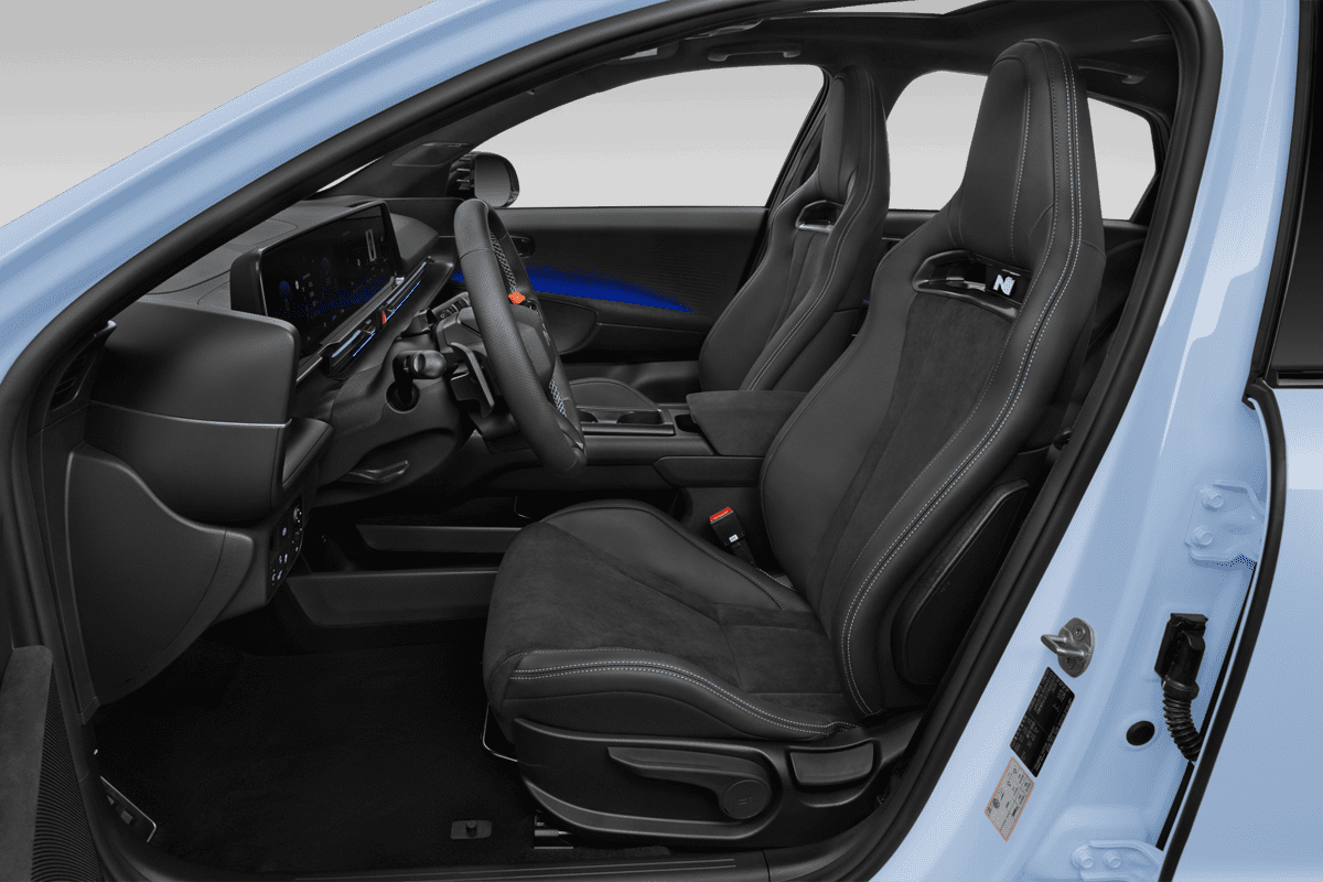 Vordersitze eines Hyundai Ioniq 6 (neues Modell)