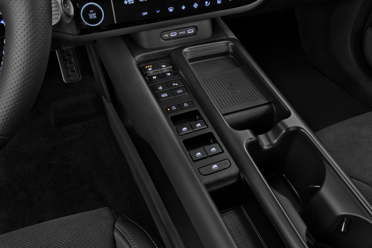 Schaltknüppel eines Hyundai Ioniq 6 (neues Modell)