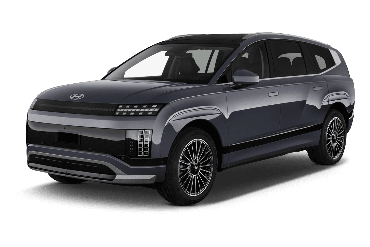 Schräge Frontansicht eines Hyundai IONIQ 9, freigestellt