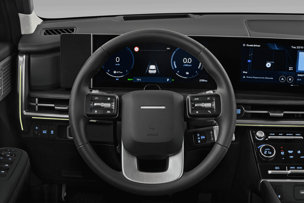 Lenkrad eines Hyundai Santa Fe Hybrid