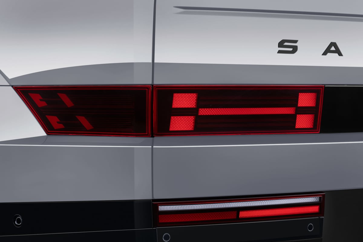 Heckleuchten eines Hyundai Santa Fe Plug-in-Hybrid