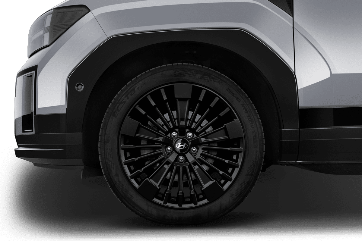 Radkappe oder Felge eines Hyundai Santa Fe Plug-in-Hybrid