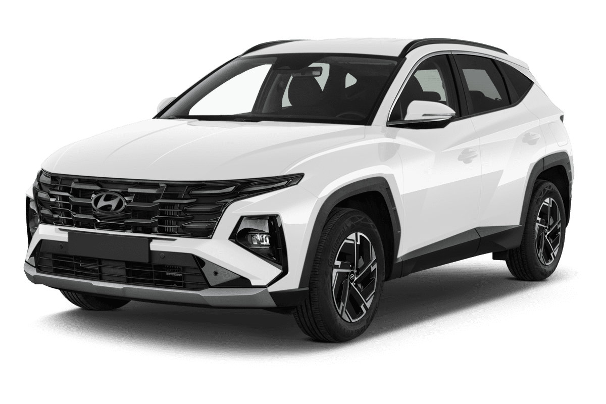 Schräge Frontansicht eines Hyundai Tucson, freigestellt