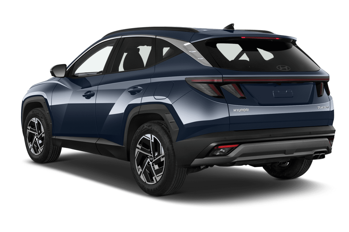 Schräge Heckansicht eines Hyundai Tucson , freigestellt