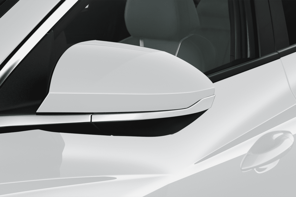 Rückspiegel eines Hyundai Tucson Plug-in-Hybrid
