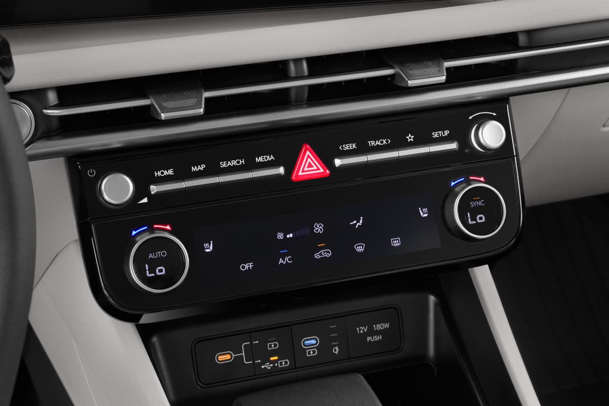 Klimasteuerung eines Hyundai Tucson Hybrid (neues Modell)