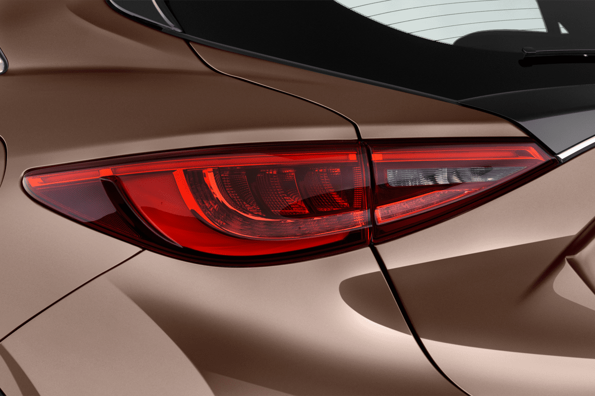 Heckleuchten eines Infiniti Q30