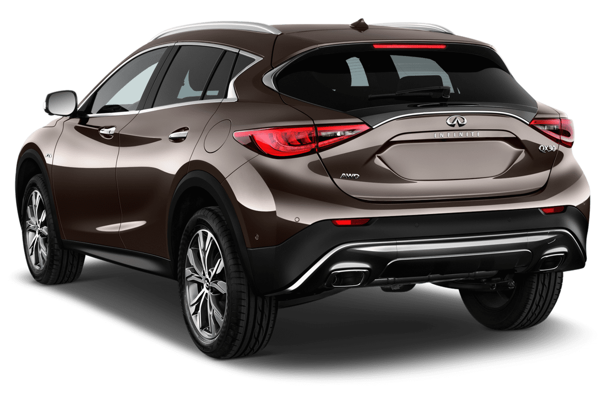 Schräge Heckansicht eines Infiniti QX30, freigestellt