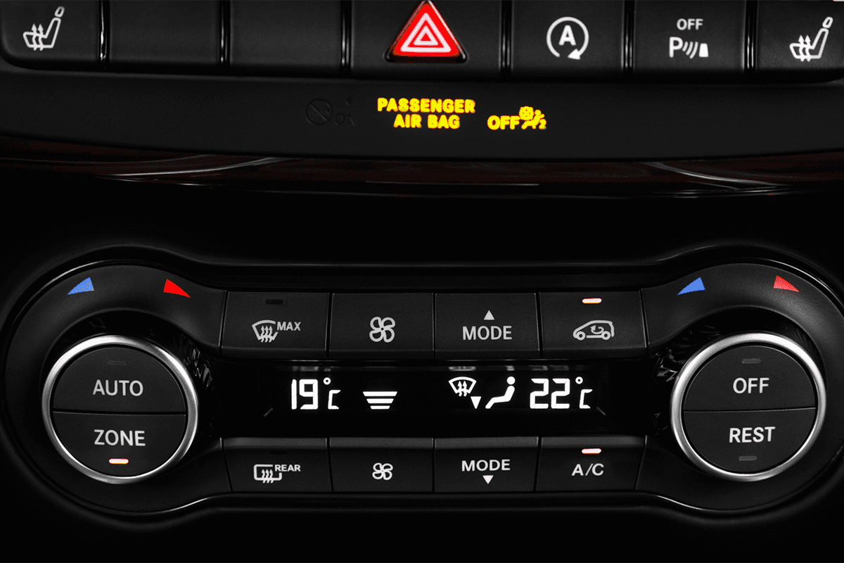 Klimasteuerung eines Infiniti QX30