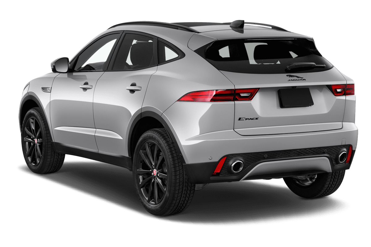 Schräge Heckansicht eines Jaguar E-Pace, freigestellt