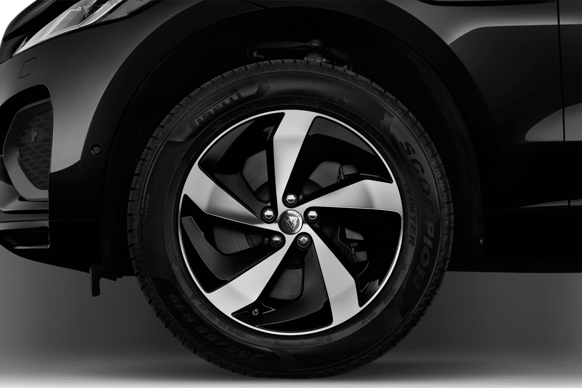 Radkappe oder Felge eines Jaguar F-Pace