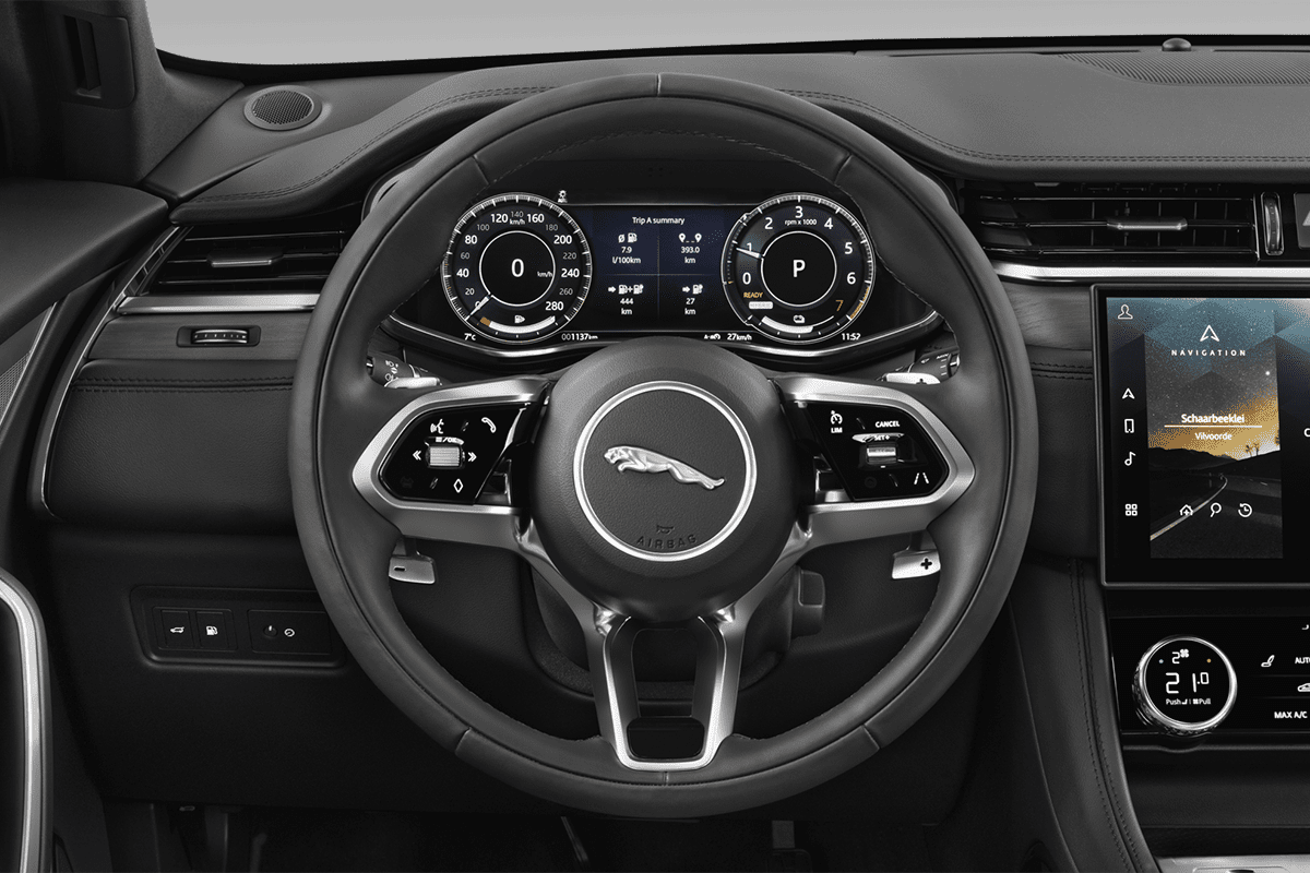 Lenkrad eines Jaguar F-Pace Plug-in-Hybrid