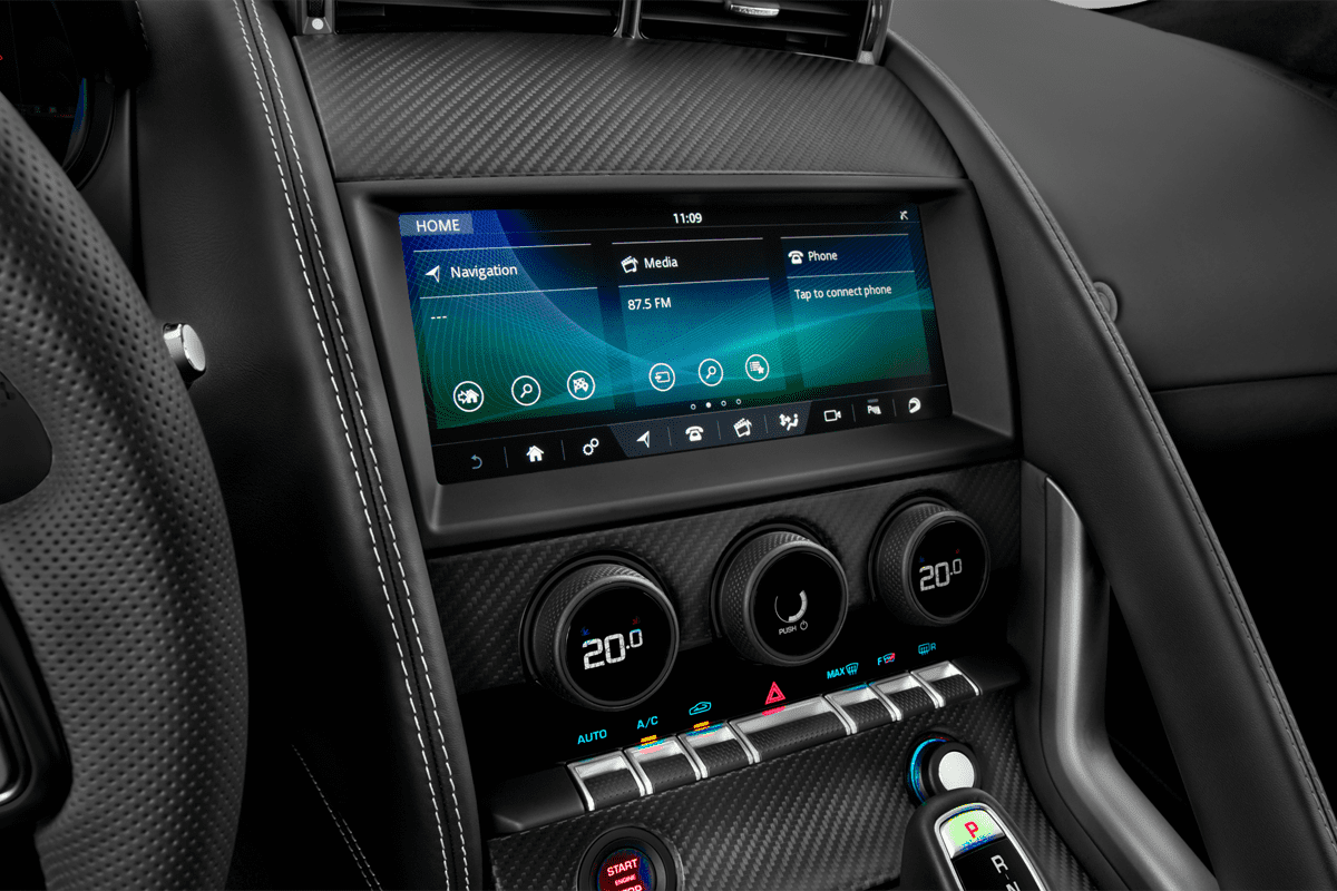 Mittelkonsole eines Jaguar F-Type Coupé