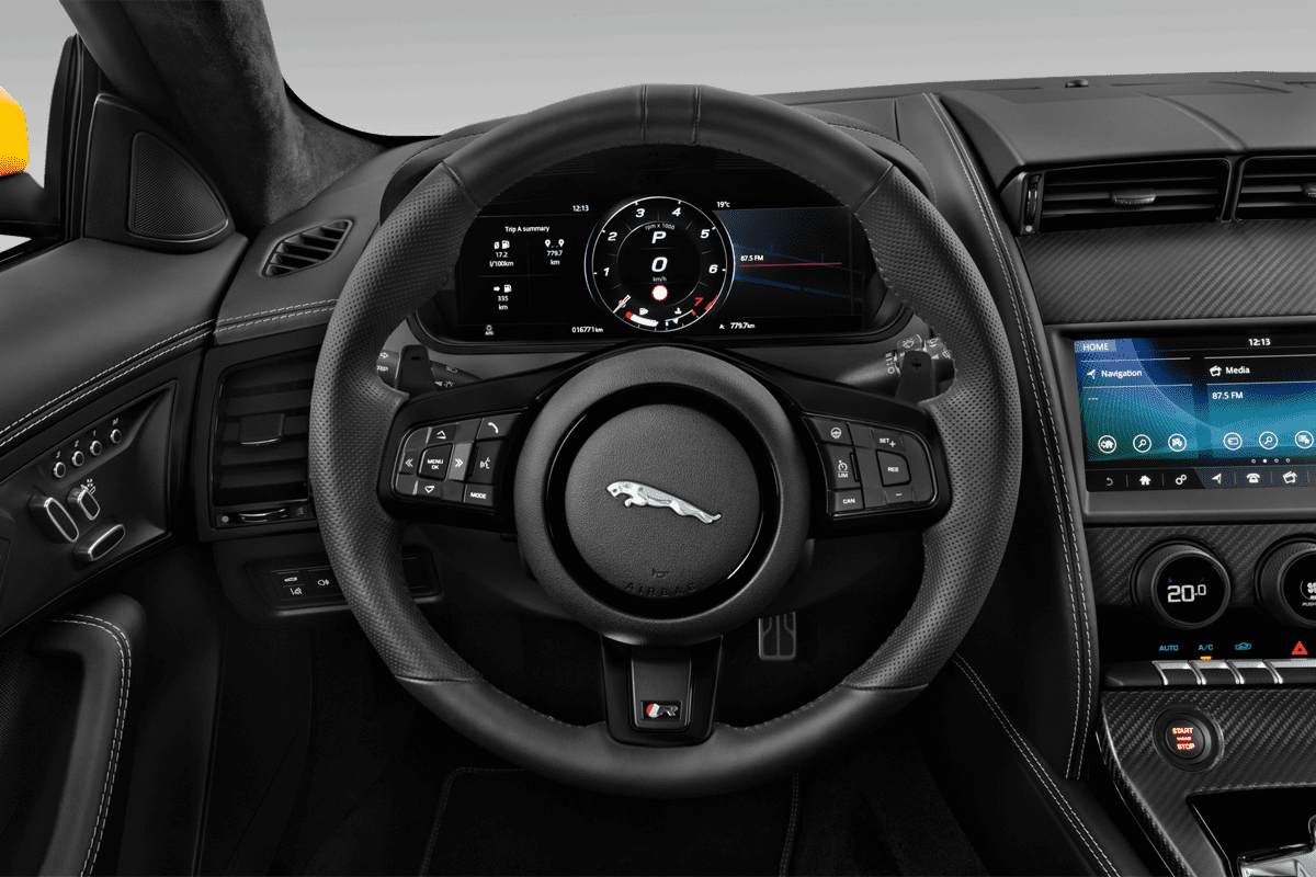 Lenkrad eines Jaguar F-Type Coupé