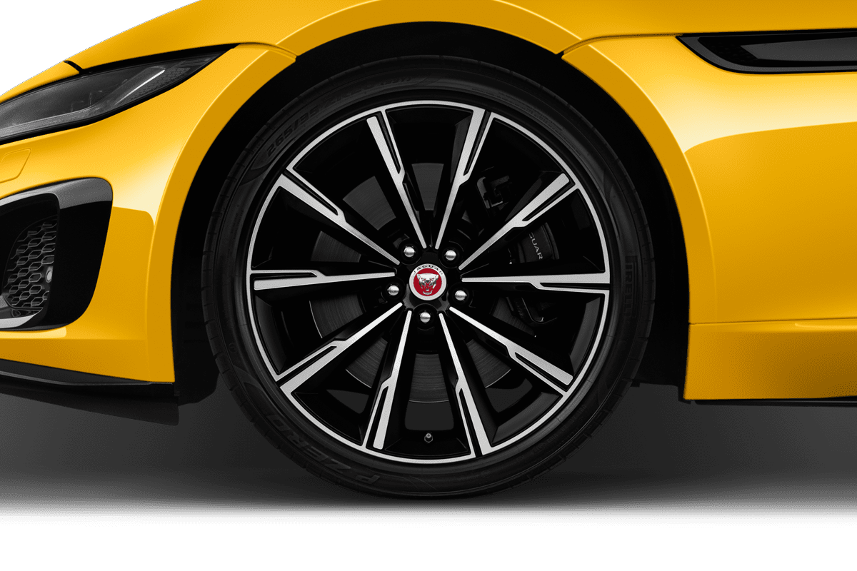 Radkappe oder Felge eines Jaguar F-Type Coupé