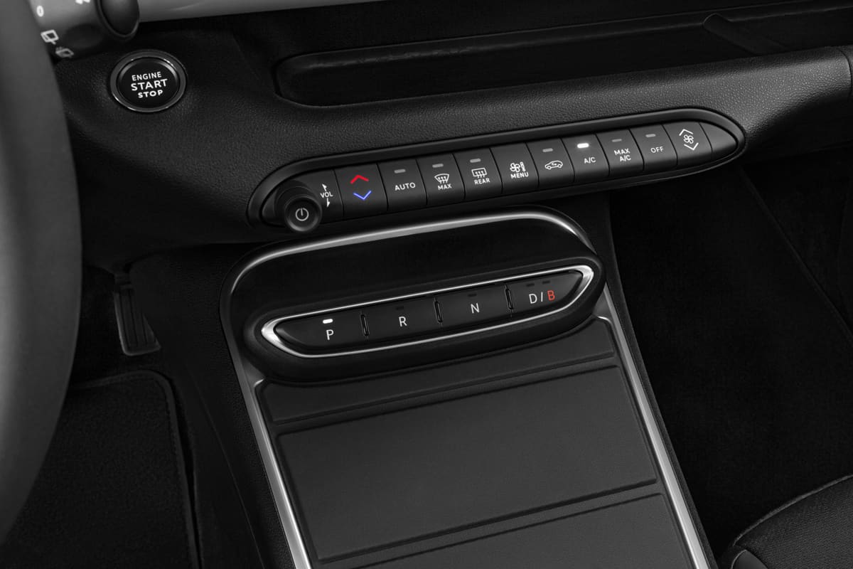 Schaltknüppel eines Jeep Avenger Elektro