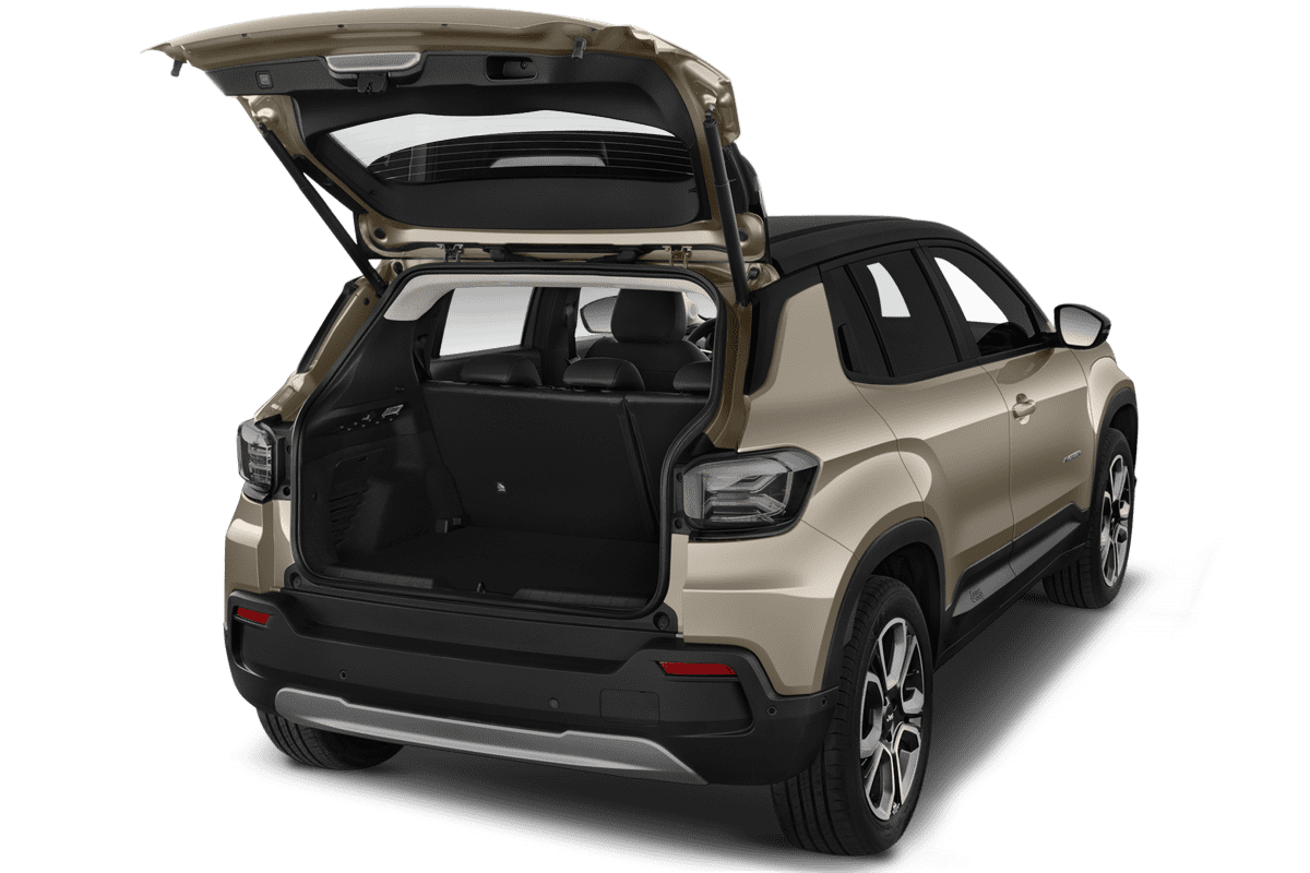 Kofferraum eines Jeep Avenger Elektro