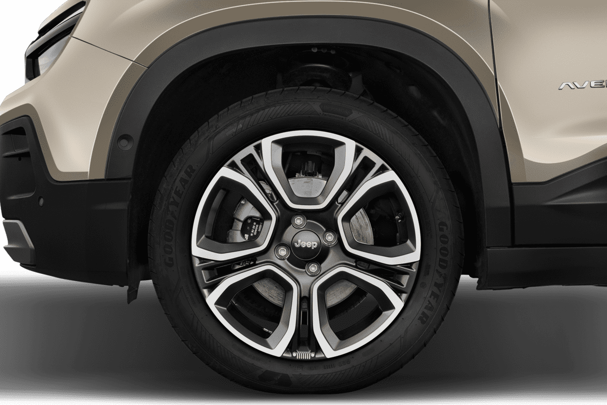 Radkappe oder Felge eines Jeep Avenger Elektro