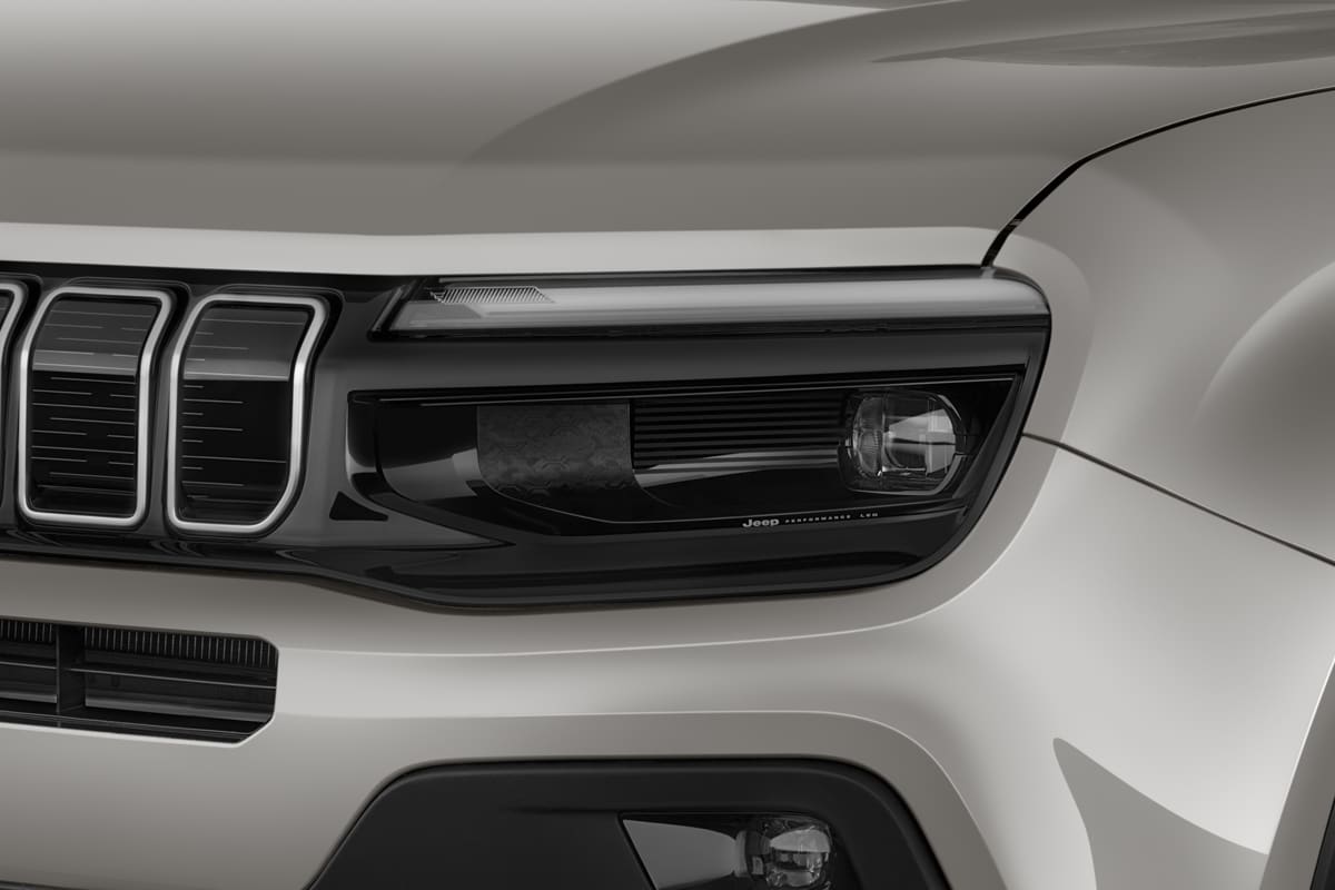 Frontscheinwerfer eines Jeep Avenger Elektro