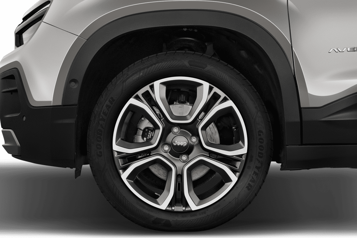 Radkappe oder Felge eines Jeep Avenger Elektro