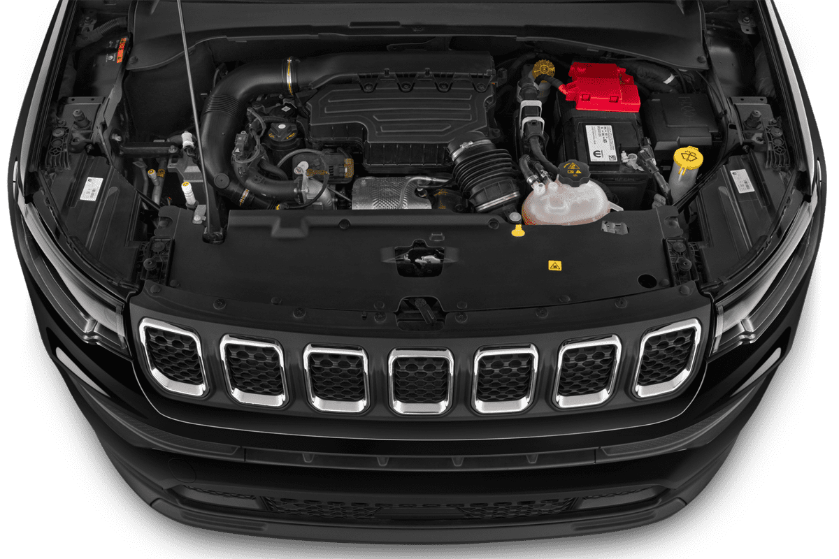 Motorraum eines Jeep Compass