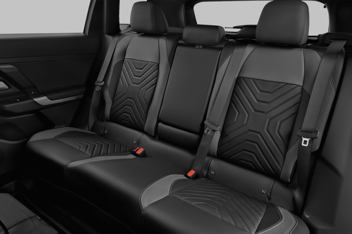 Rücksitzbank eines Jeep Compass E-Hybrid