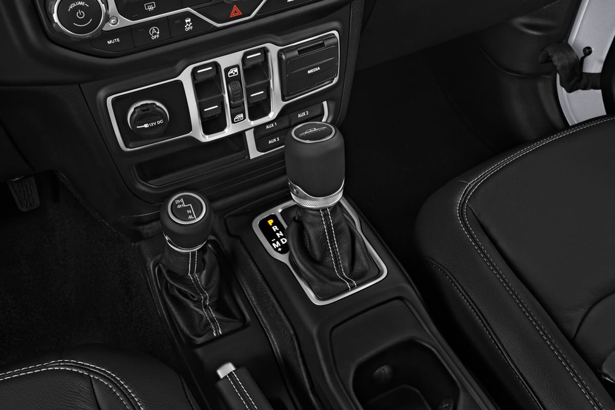 Schaltknüppel eines Jeep Gladiator