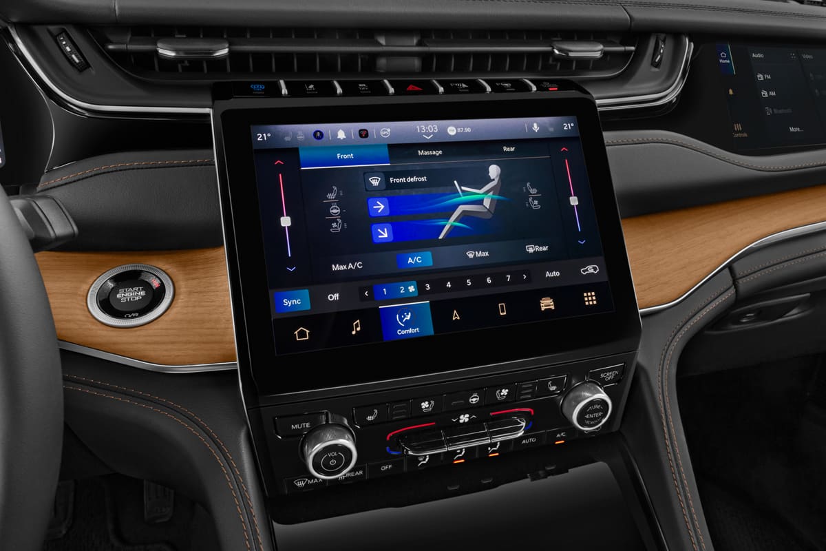 Klimasteuerung eines Jeep Grand Cherokee