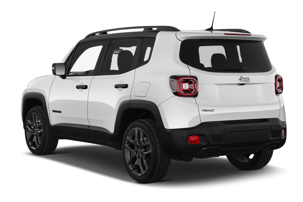 Schräge Heckansicht eines Jeep Renegade Plug-In-Hybrid, freigestellt