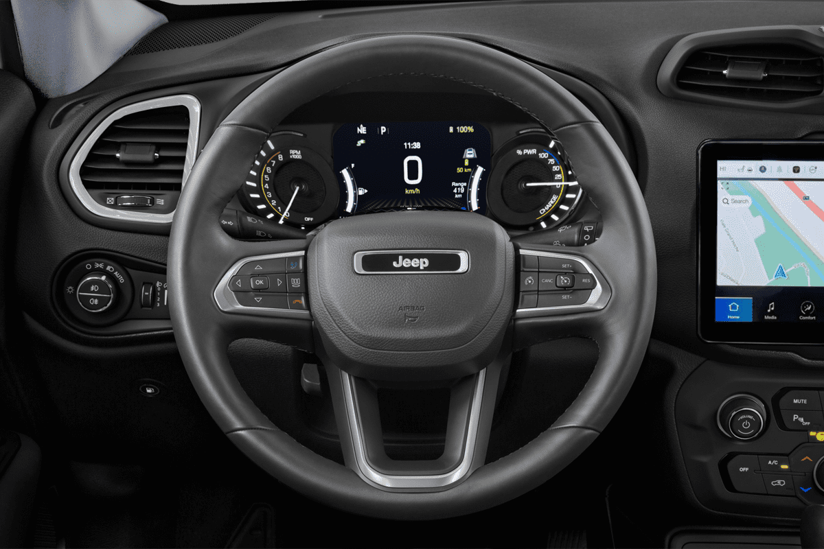 Lenkrad eines Jeep Renegade Plug-In-Hybrid