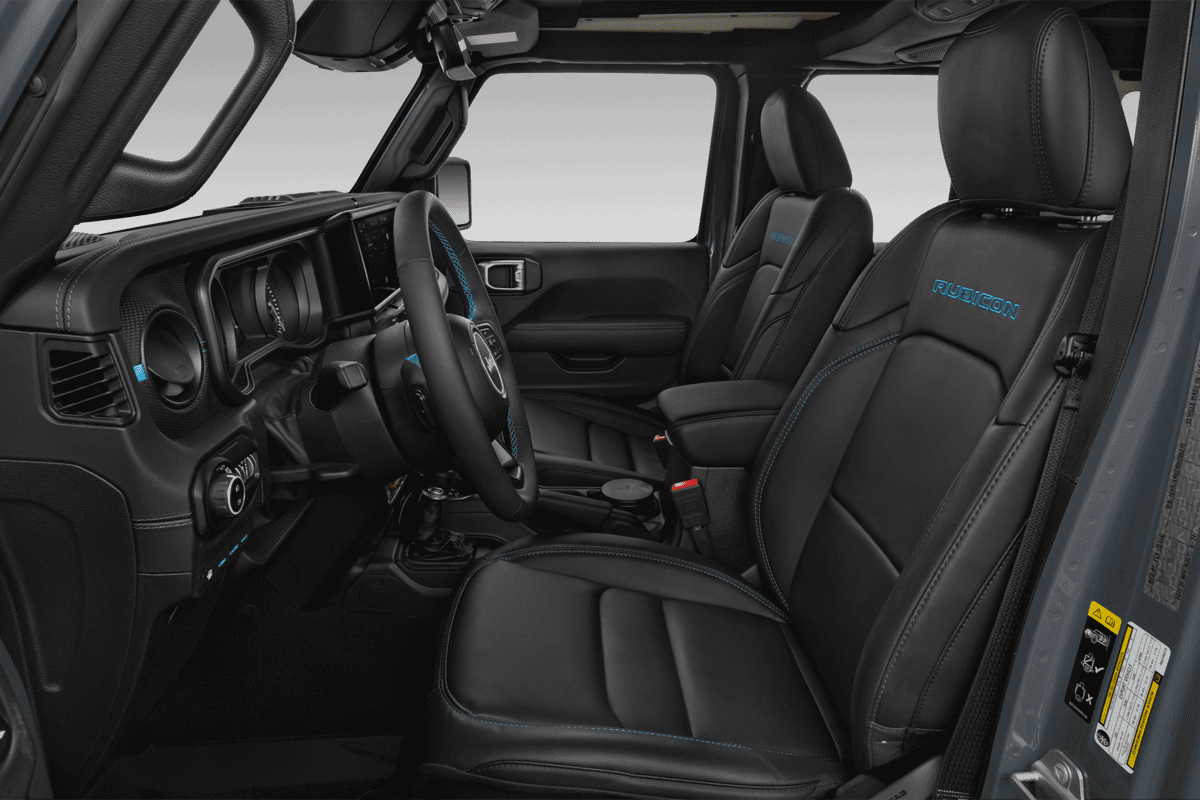 Vordersitze eines Jeep Wrangler