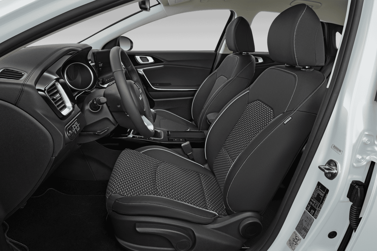 Vordersitze eines KIA ceed