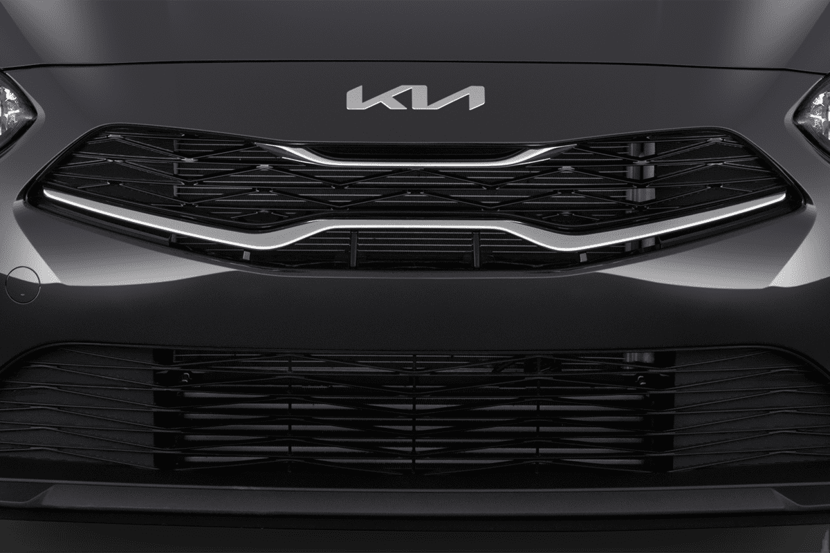 Kühlergrill eines KIA ceed Sportswagon