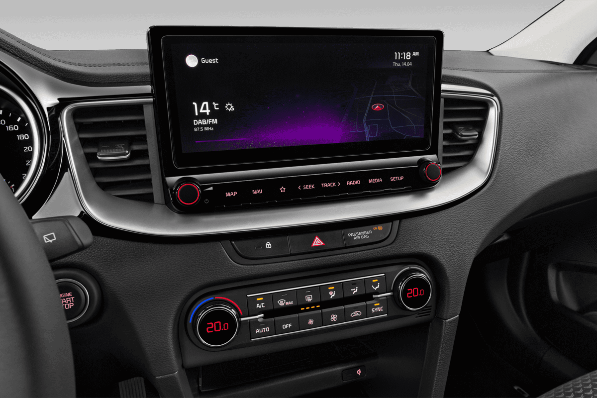 Mittelkonsole eines KIA ceed Sportswagon