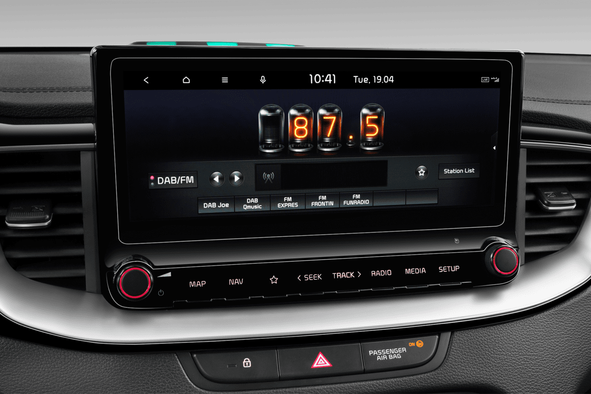 Audiosystem eines KIA ceed Sportswagon Plug-in-Hybrid